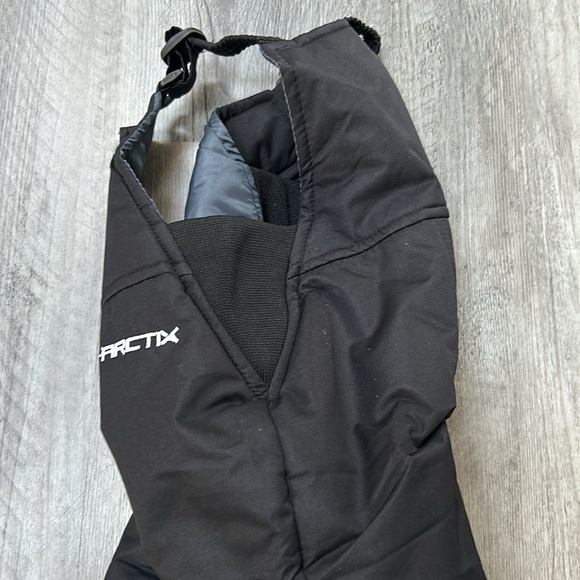 Infant Snow Bib black 12 mos - Picture 5 of 5